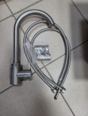 Beliani MAENZA Zlewozmywak stalowy 32x38x17 cm + Bateria – Kompaktowy zestaw