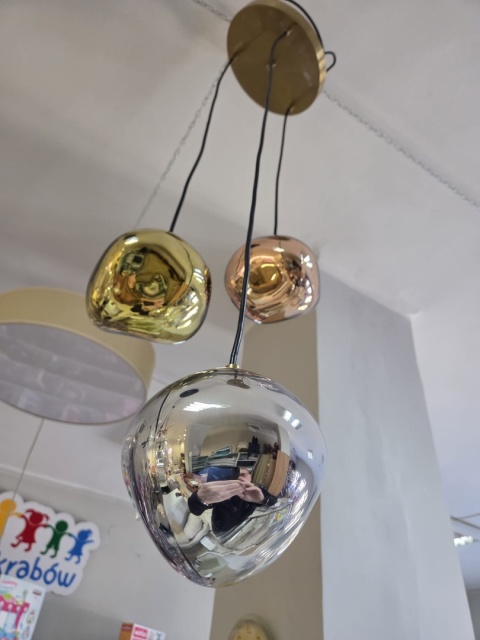 Beliani Buzi Lampa Wisząca 3xE27 – Szklane Kule Chrom/Złoty/Miedź/Przydymiony