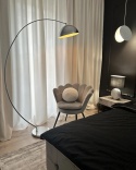 BELIANI Lampa podłogowa KAMA srebrna metalowa chromowana loft retro