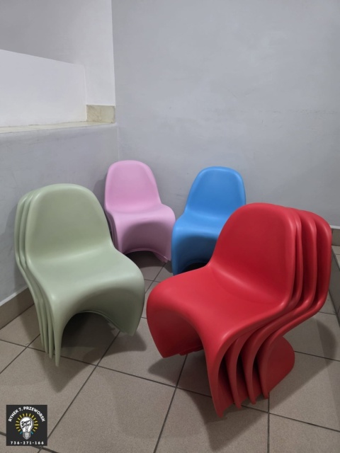 Designerskie Krzesło Dziecięce Beliani JUNIOR S-CHAIR - Niebieskie - Tworzywo ABS