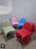 Designerskie Krzesło Dziecięce Beliani JUNIOR S-CHAIR - Czerwone - Tworzywo ABS