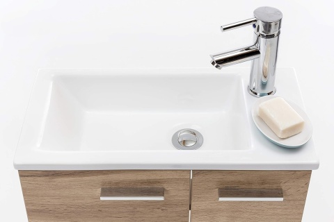 Schildmeyer Matteo szafka pod umywalkę 50 cm dąb wiejski wisząca z ceramiczną umywalką