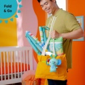 Bright Starts™ Wild Wiggles™ Safari – Interaktywna Mata Edukacyjna z Muzycznym Słonikiem i Składanym Pałąkiem FoldAway