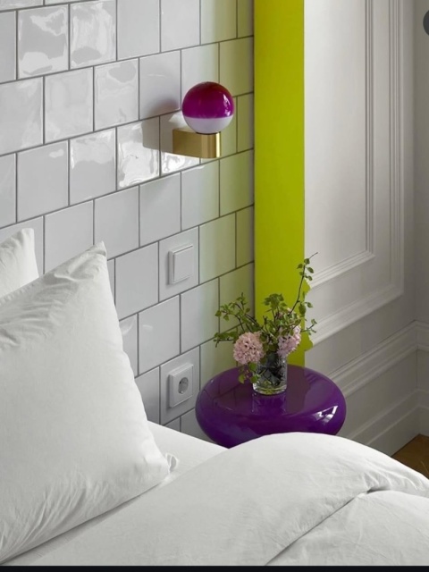 Kartell – Pilastro – Stołek i Stolik Boczny 2w1 – Projekt: Ettore Sottsass- Liliowy (Lilac) – Ø35 x 46 cm – Indoor / Outdoor