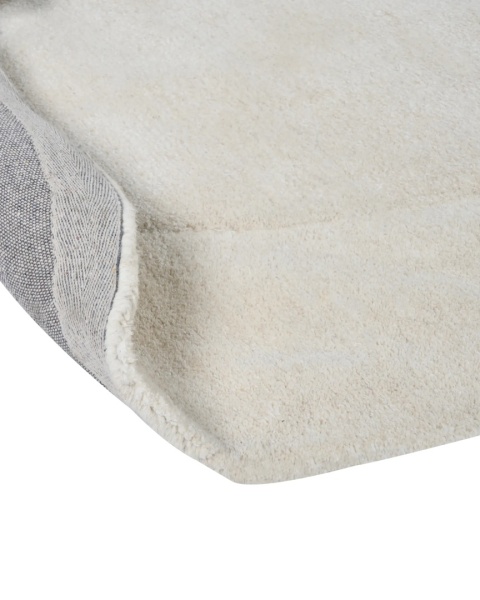Beliani® Mitha – Luksusowy Dywan Ręcznie Tuftowany o Nieregularnym Kształcie (200 x 300 cm) – Szlachetna Wiskoza i Wełna