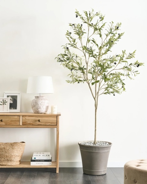 Beliani® Olive Tree – Sztuczne Drzewko Oliwne (178 cm) – Realistyczne Liście i Owoce, Dociążona Donica Cementowa