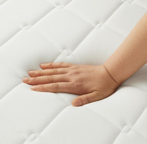 Amazon Basics® – Dwustronny Materac Piankowy Memory Foam – Średnia Twardość H3, Redukcja Nacisku Wymiary: 90 x 200 x 20 cm