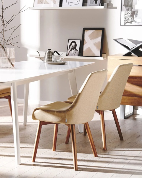 Beliani® Melfort – Zestaw 2 Tapicerowanych Krzeseł do Jadalni (49 x 58 x 82 cm) – Beżowa Tkanina