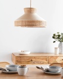 Beliani® BATALI – Elegancka Lampa Wisząca Rattanowa z Welurowym Akcentem (45 x 45 x 167 cm)