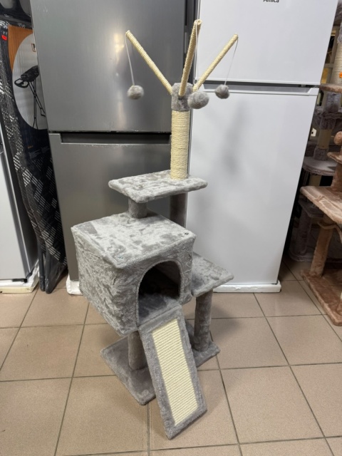 Smart Cat® Climb & Play – Ergonomiczny Drapak dla Kota z Rampą 2w1, Jaskinią i 3 Odłączanymi Wędkami