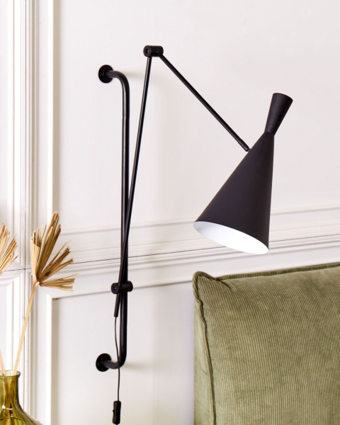 Lampa ścienna Modern Wall Light Marisa Beliani Kinkiet Lampa ścienna Modern Wall Light Marisa Beliani Kinkiet