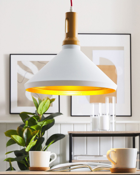 Lampa Wisząca Beliani LIARD Metal Biała – Industrialna Lampa Sufitowa Lampa Wisząca Beliani LIARD Metal Biała – Industrialna Lampa Sufitowa