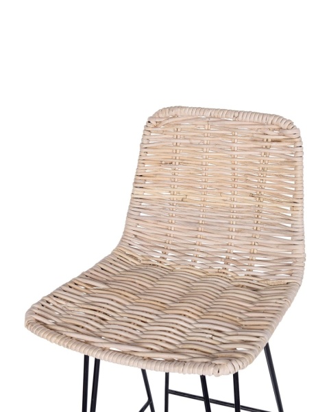 Beliani Krzesło Barowe CASSITA Rattan Naturalny Rustykalne Beliani Krzesło Barowe CASSITA Rattan Naturalny Rustykalne