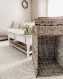 Beliani Półka Ścienna z Uchwytem na Kieliszki SAHAB Rattan Naturalny 47 cm