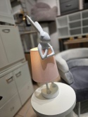 Designerska Lampa Stołowa KARE Rabbit z Różowym Abażurem, 68 cm
