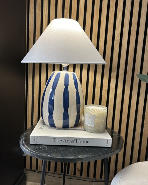 Lampa stołowa Beliani LUCHETTI – ceramika beżowo-niebieska Lampa stołowa Beliani LUCHETTI – ceramika beżowo-niebieska