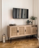 Szafka nocna Beliani PASCO z frontem rattanowym – jasne drewno