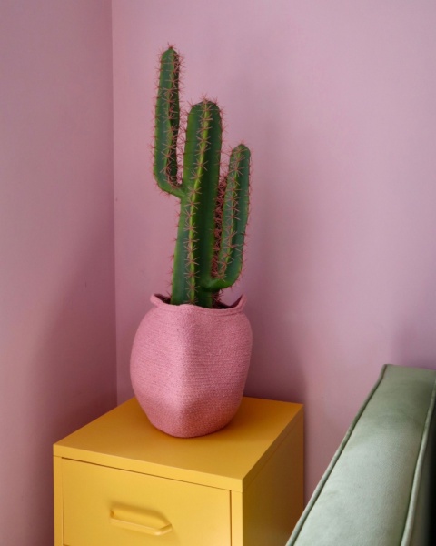 Beliani Sztuczna roślina doniczkowa CACTUS – kaktus 78 cm w doniczce Beliani Sztuczna roślina doniczkowa CACTUS – kaktus 78 cm w doniczce
