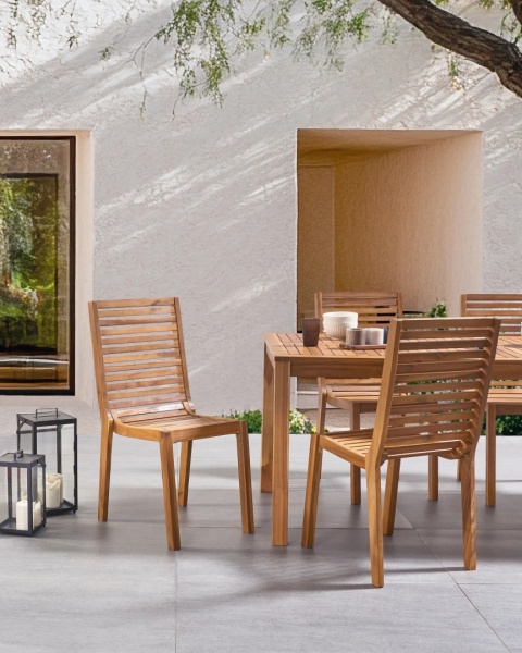 Beliani Zestaw 4 krzeseł ogrodowych z drewna akacjowego OMBRIANO jasnobrązowe