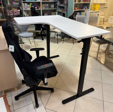 Elektryczne Biurko Narożne z Regulacją Wysokości ENGINEER, 160x109 cm, Lewostronne, Biało-Czarne Elektryczne Biurko Narożne z Regulacją Wysokości ENGINEER, 160x109 cm, Lewostronne, Biało-Czarne