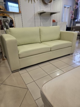 Beliani Sofa Helsinki – 3-osobowa, skóra naturalna, seledynowa, nowoczesna