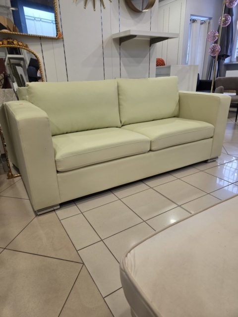 Beliani Sofa Helsinki – 3-osobowa, skóra naturalna, seledynowa, nowoczesna