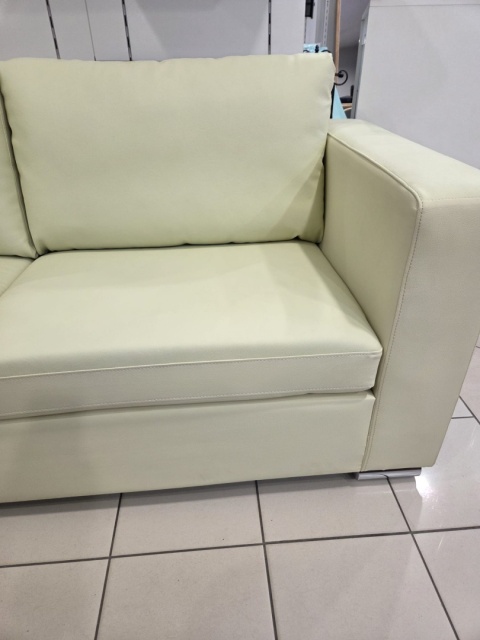 Beliani Sofa Helsinki – 3-osobowa, skóra naturalna, seledynowa, nowoczesna