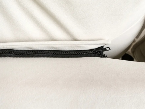 Łóżko tapicerowane Beliani BAJONNA 180 x 200 cm (EU Super King) Jasnobeżowe (Light Beige)