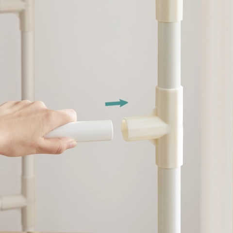 SONGMICS – Metalowy wieszak/ regał na ubrania z podwójnym drążkiem i półkami – biały