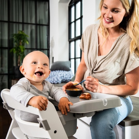 Hauck Alpha Tray 3w1 – regulowany stolik z wyjmowaną tacą do krzesełek Alpha+ i Beta+, szary